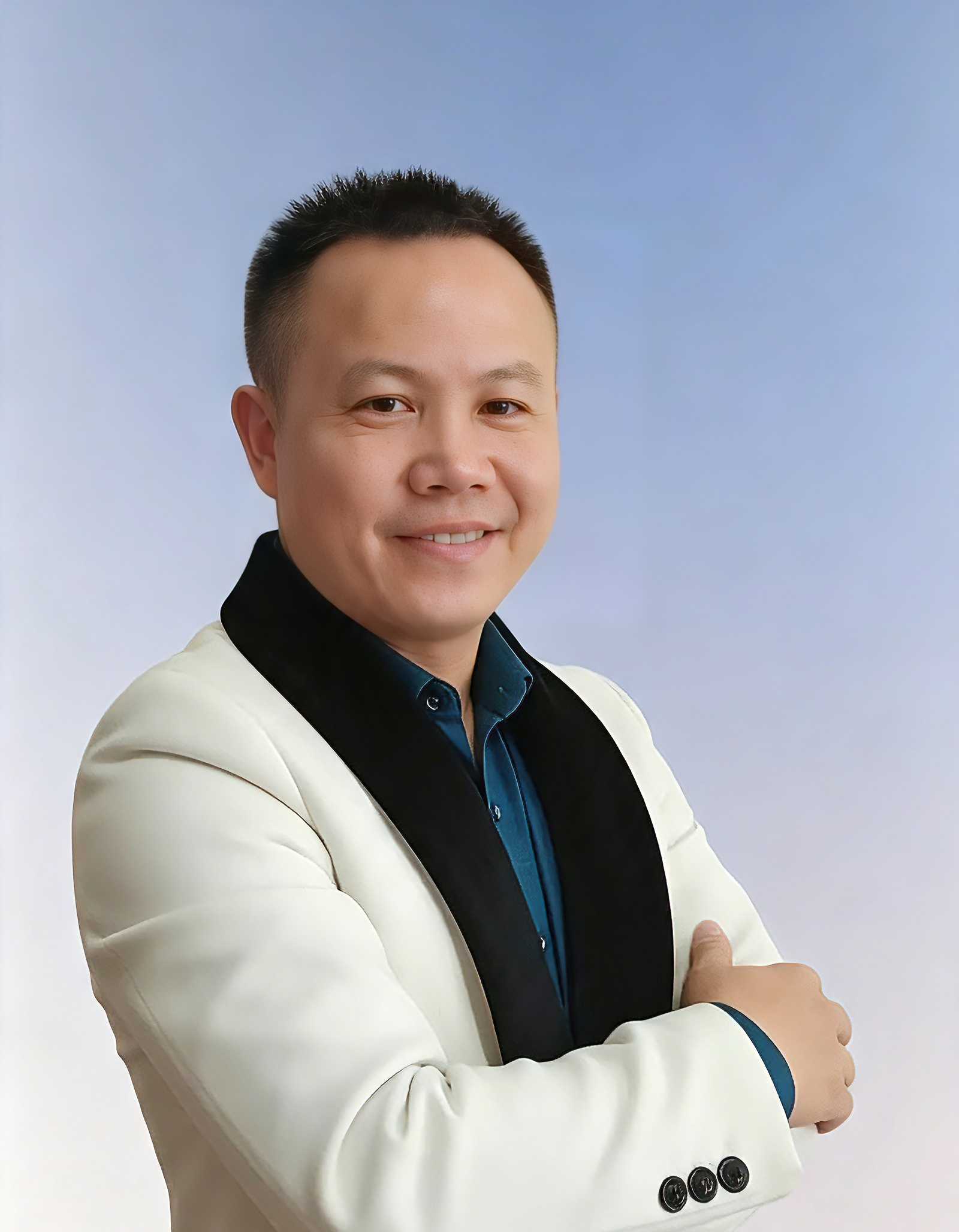 龚文道形象照